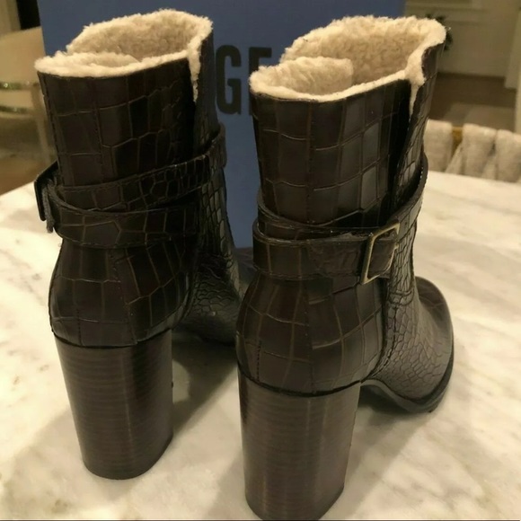 Paige • NADINE FAUX SHEARLING CROC BOOTS - Picture 5 of 7
